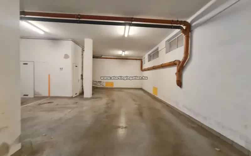 Eladó Garázs Budapest XIV kerületben - Teremgarázs beálló