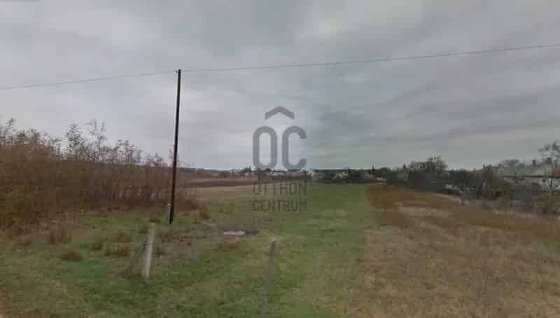 Csóri építési telek eladó - 4521 m2 - Székesfehérvár közelében