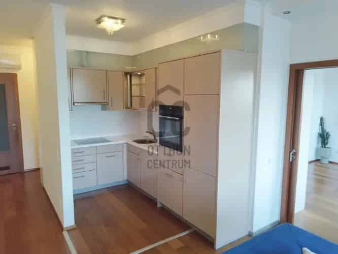 Budapest XIII kerület Duna parti 3 szobás lakás eladó