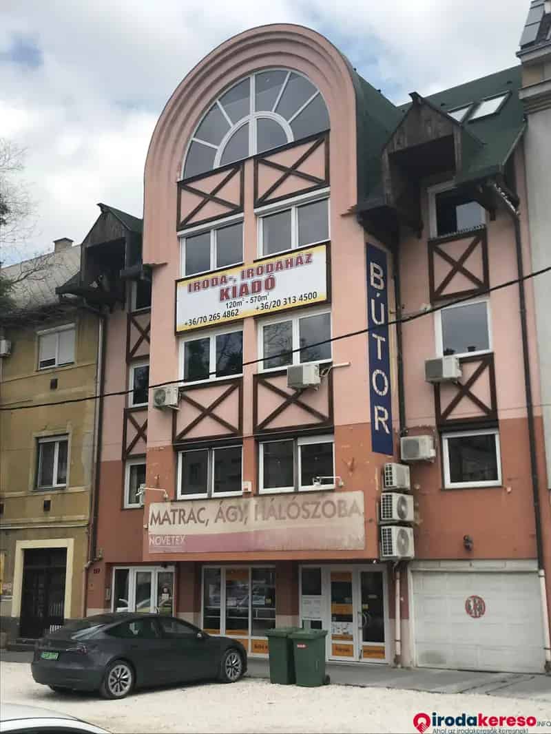 Nagy Lajos Irodaház - 4 szintes iroda eladó mélygarázzsal