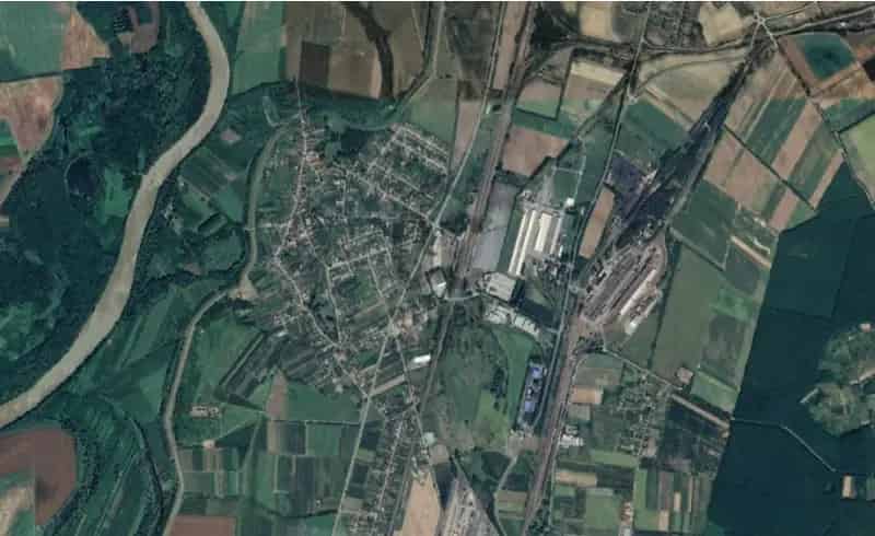 Tuzséri eladó telek logisztikai telephely 17ha 1000m2 iparvágány