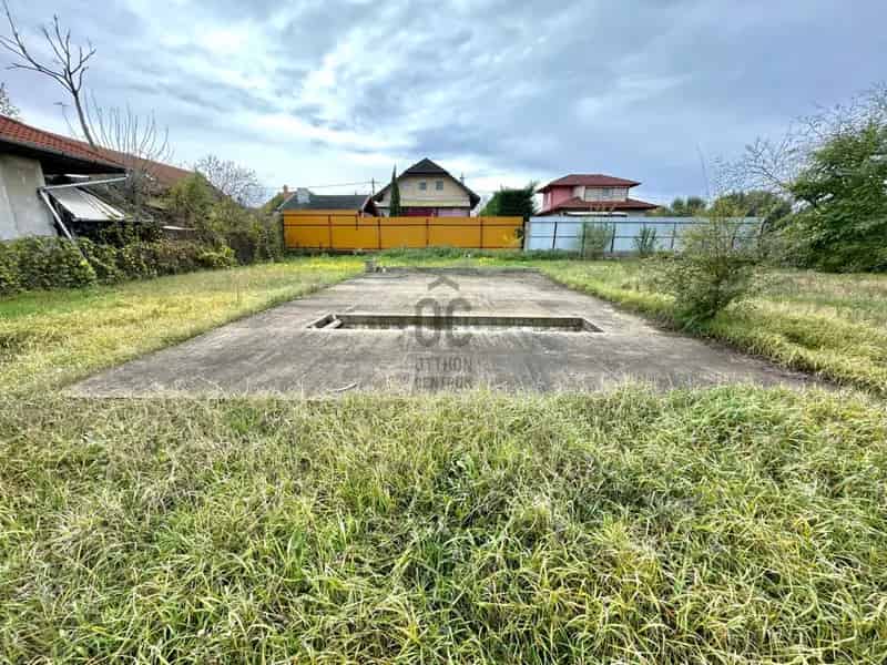 824m2-es Telek Elado Szigethalmon Csaladhizepitesre
