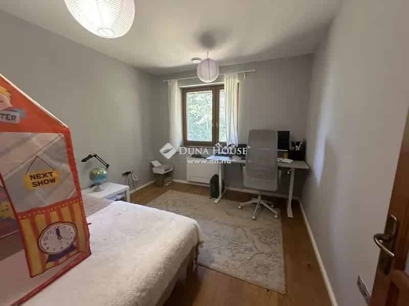 Piliscsabai panorámás családi ház eladó