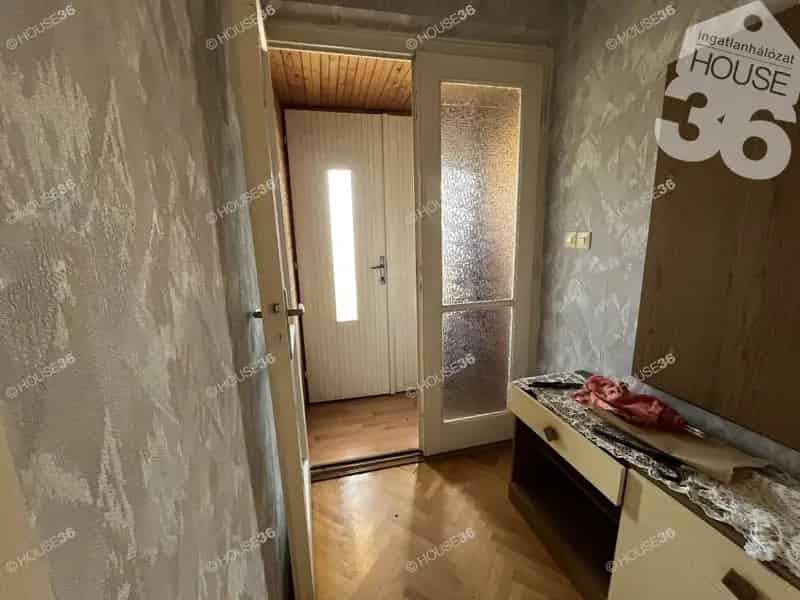 Ház Kiadó , Kalocsai járás, Alföld és Észak