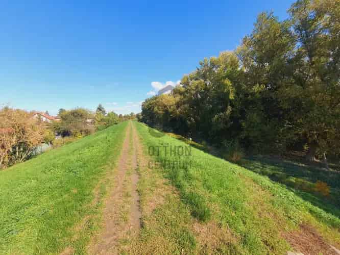 Százhalombattai Telek Eladó 418nm 60nm-es Épülettel