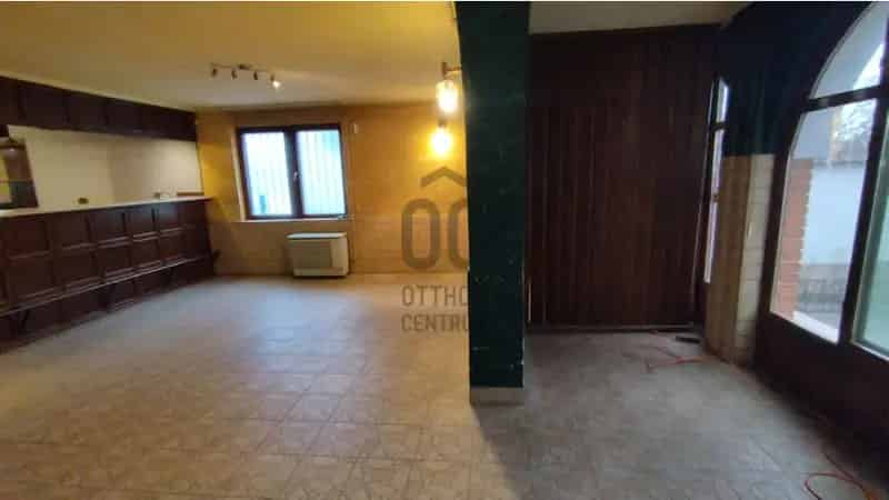 70 m² üzlethelyiség kiadó Nagykőrösön kórház közelében