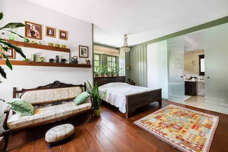 Provence-i Kuria Aranyhegyen 370 m2 Wellnesssel
