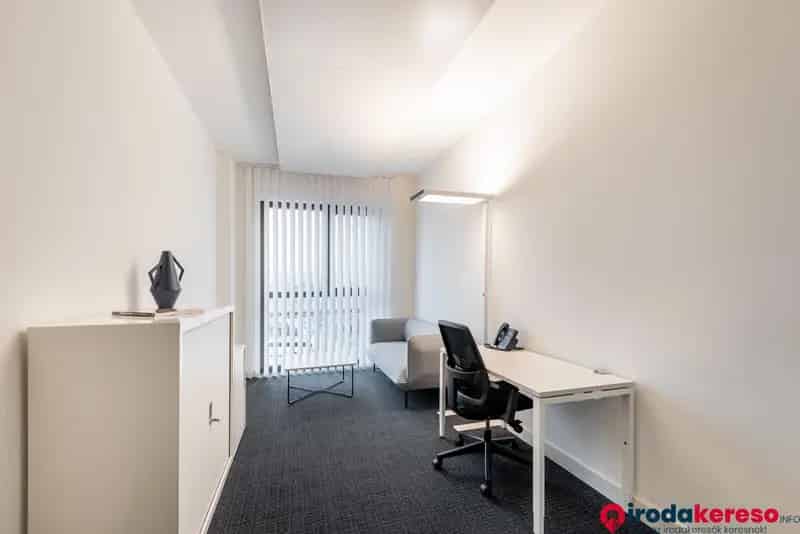 Regus IN15 Irodaház Rugalmas Irodák