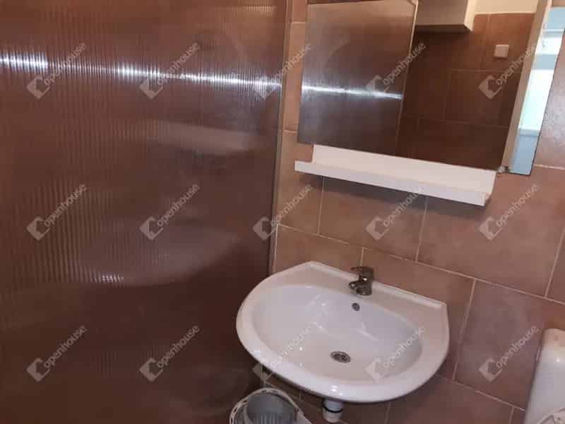 Tatai Társasházi Lakás Kiadó 4 Szoba 112m2