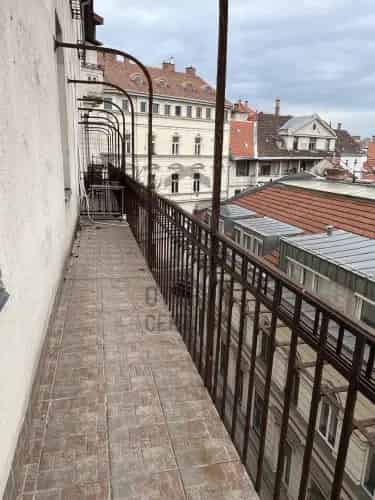 Budapest I kerületi panorámás lakás eladó