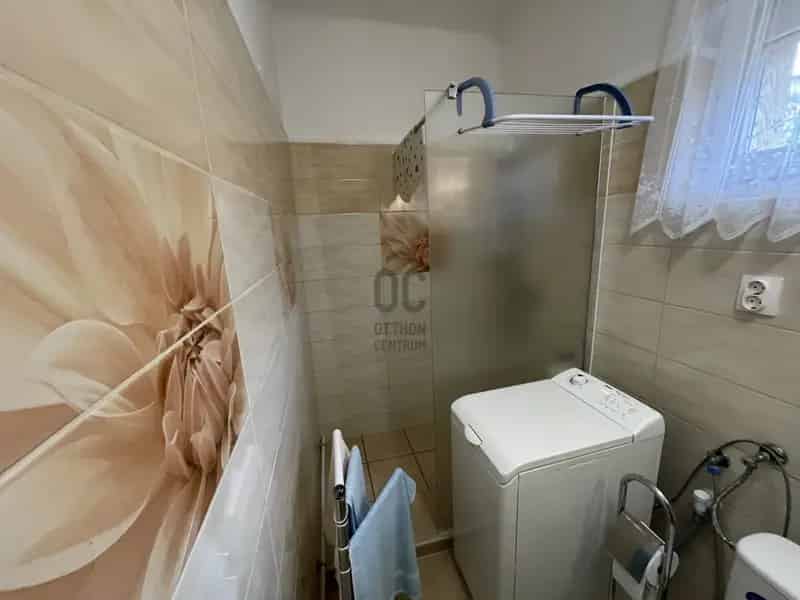 Felújított családi ház Vámospércsen nagy telekkel