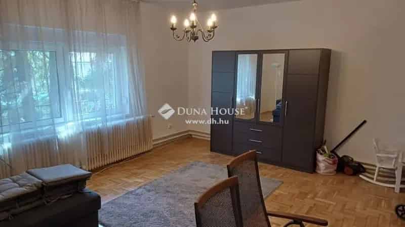 Budakeszi panorámás téglaház eladó - felújítandó