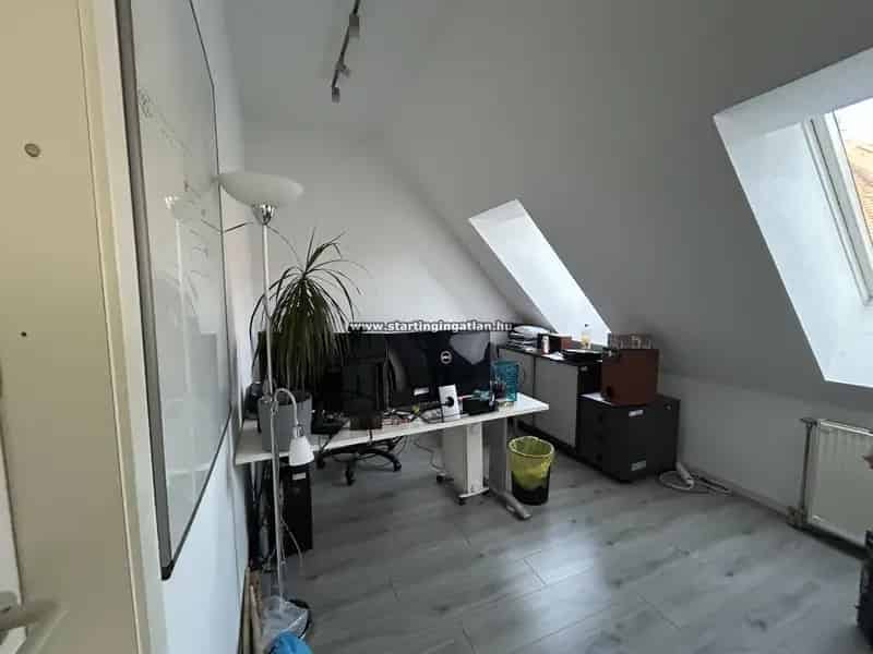 Eladó Iroda Budapest III Keruletben 167nm