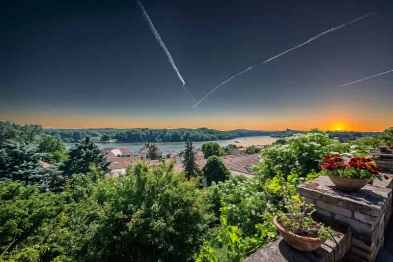 Szentendre ház eladó - Panorámás Dunai Kilátás Wellness Medencével