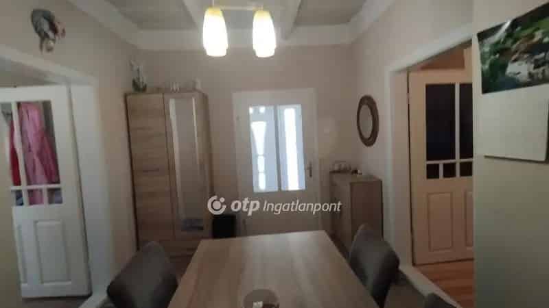 Jászjákóhalma családi ház eladó - részben felújított 55 6nm