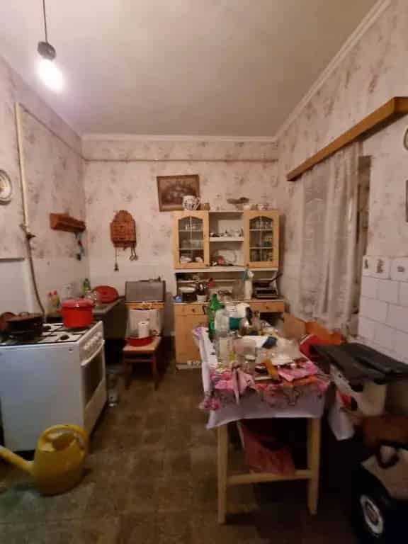 Csóti családi ház eladó - felújított, 2 szobás