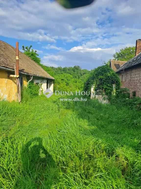 Túrony Telek Eladó 1730 m2 80 m2-es Házzal
