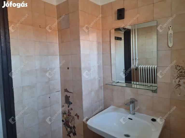 Családi ház Pereszteg központi, csendes utcájában - Pereszteg, Ház - Jófogás Ingatlan