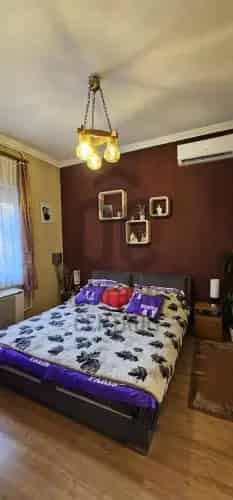 Eladó 2 szobás házrész Budapest X kerületben kerttel
