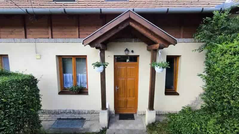Aszódi családi ház eladó - nappali + 3 szoba, 150 nm