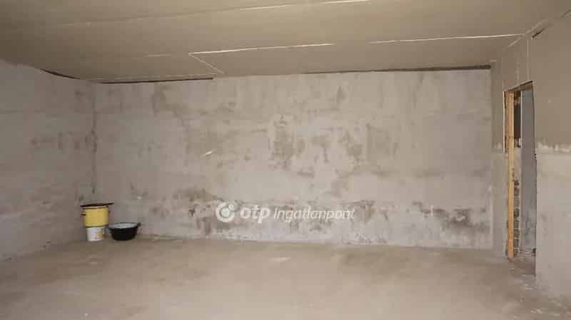 Csány családi ház eladó 100 m2 2 szoba