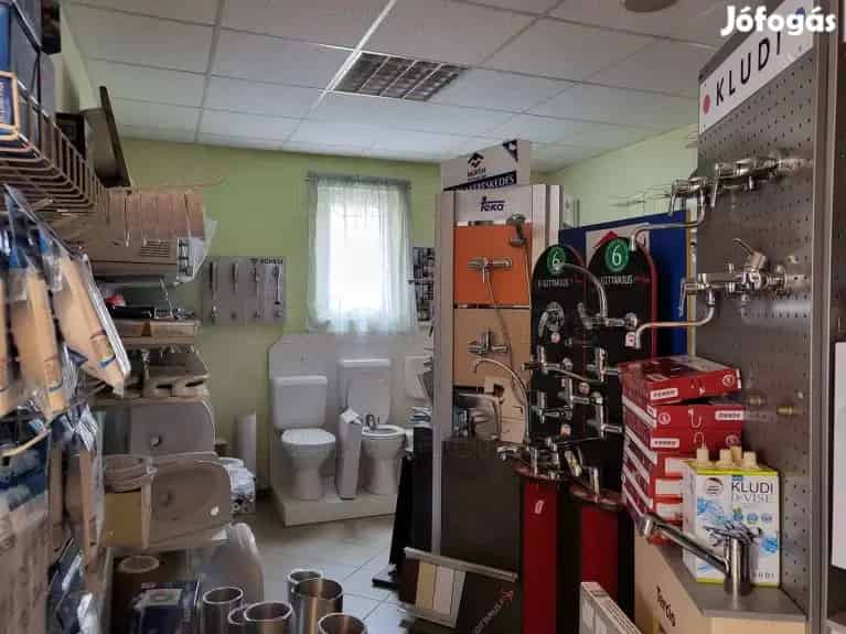 Bejratott Gyenesdiasi Uzlethelyiseg Elado