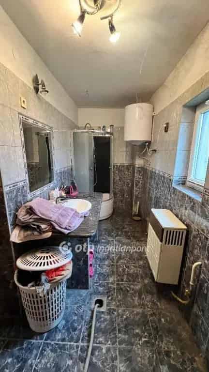 80m2-es családi ház Dabronyban eladó