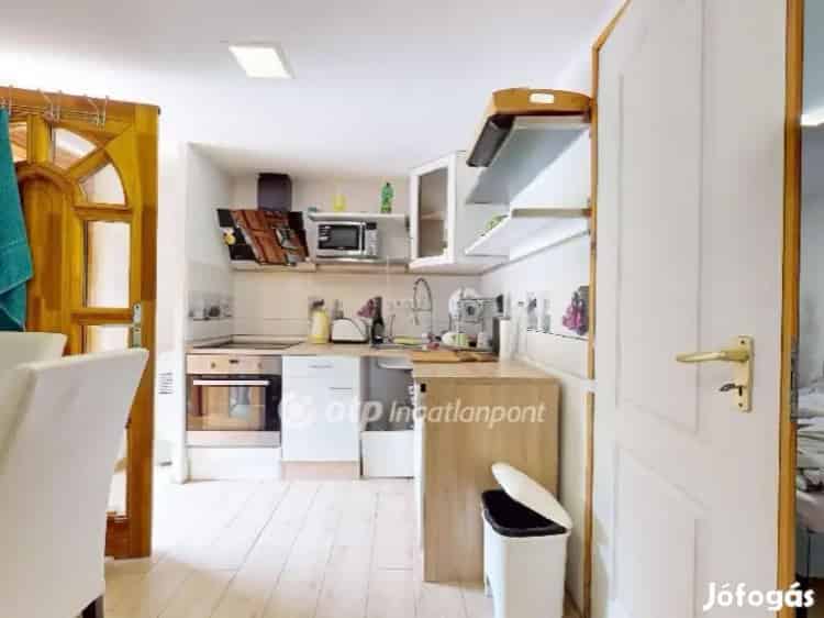94 nm-es 7 szobás ház eladó Miskolc - Apartmanház befektetőknek is