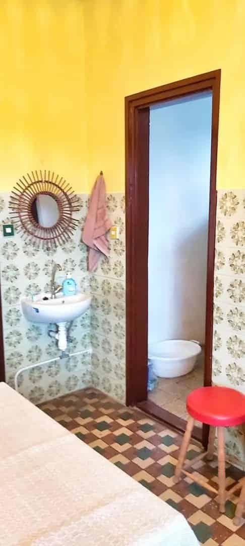 Cece központi családi ház eladó - 120 m² - gondozott kerttel