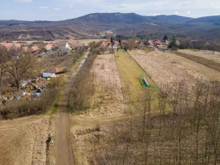 Ház Kiadó in Rétsági járás, Alföld és Észak