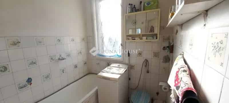 Romantikus Villa Eladó Rákosszentmihályon 9 Szobával
