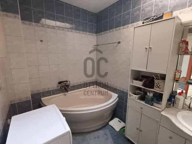 Ócsai családi ház eladó - 2 szoba + nappali