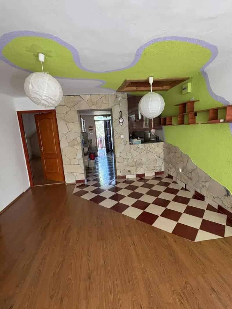 Ménfőcsanak Ikerház Fele Eladó 75nm 2 Szint