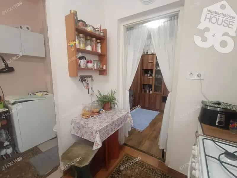 85m2-es családi ház 35m2-es lakással Kiskunfélegyházán