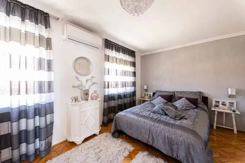 Alsóvárosi családi ház eladó - 185m² - 665m² telek - Nagycsaládosoknak