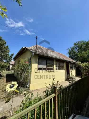 Nagykarácsonyi Családi Ház Eladó - 3 Szoba - 1455 m² Telek