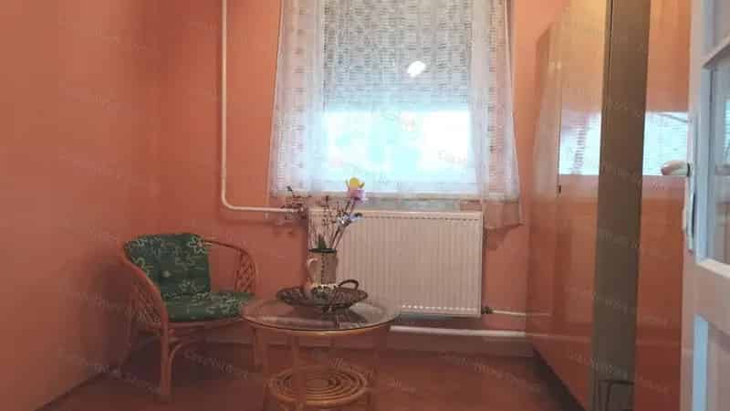80m2-es Felújított Családi Ház Tiszaföldváron Eladó