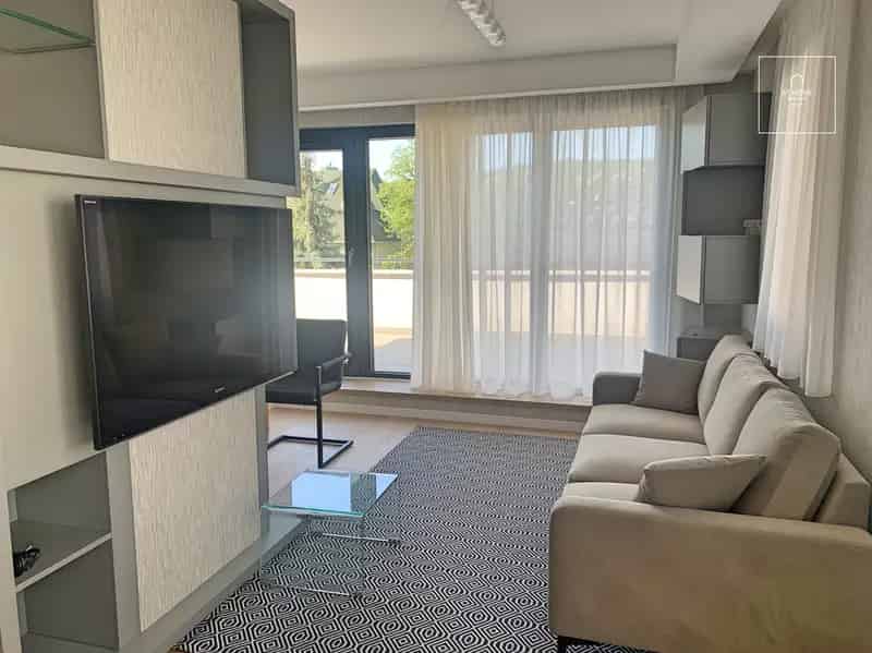 Újépítésű 2 hálószobás penthouse lakás kiadó Budapest II kerületben