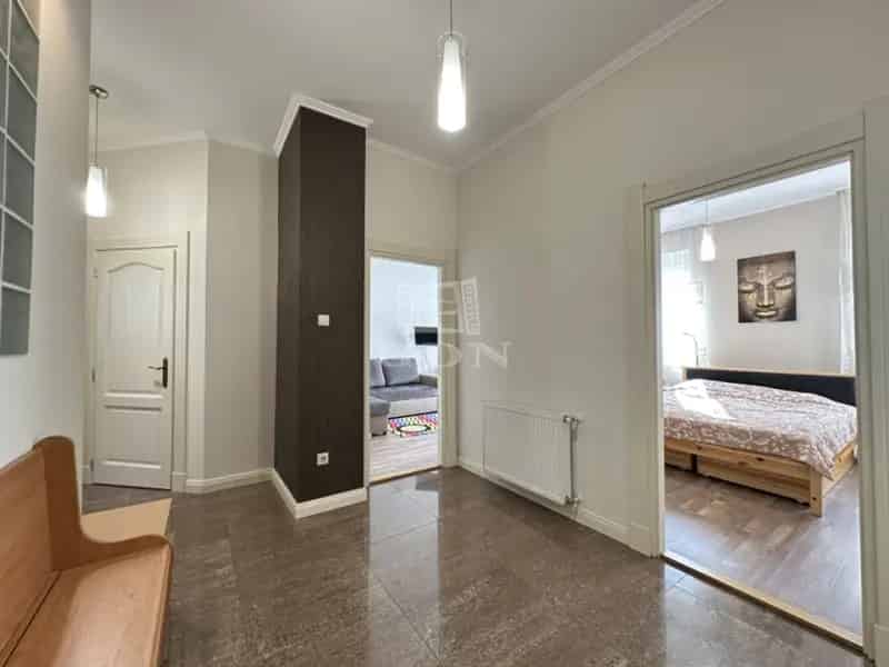 Belvárosi 4 szobás lakás eladó - 130m2 - felújított