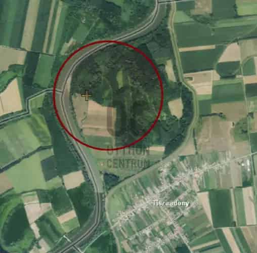 Eladó erdőrész Tiszaadonyban Natura 2000 területen