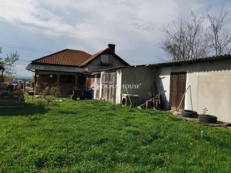 Gönci családi ház eladó - Nappali + 3 szoba