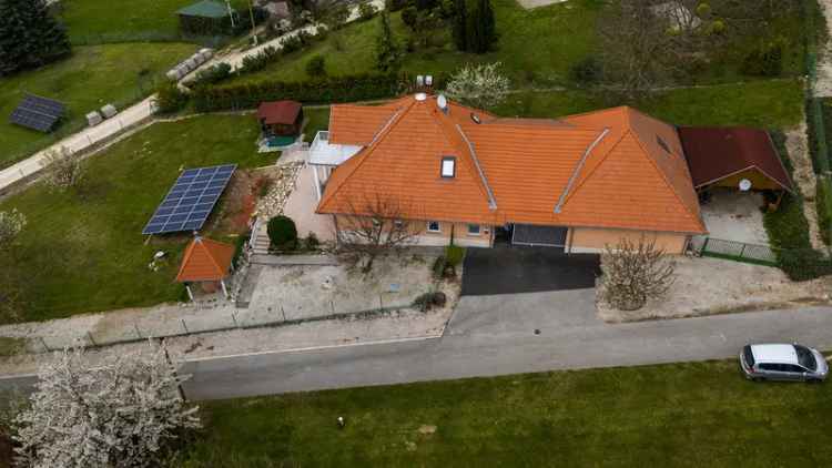 Eladó családi ház Cserszegtomajon