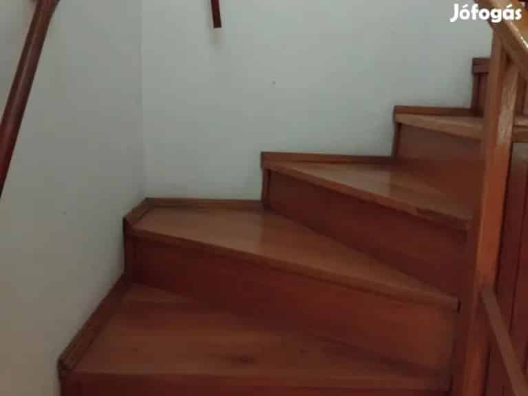 Agárd Sorház Eladó 40nm 2 2 Félszoba