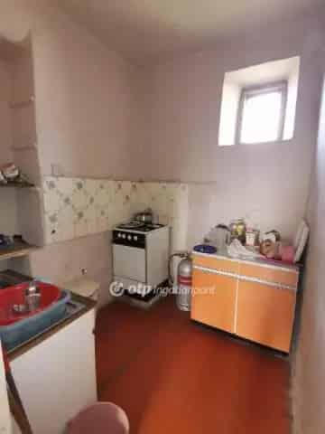 Békéscsaba Jaminában felújítandó 3 szobás családi ház eladó