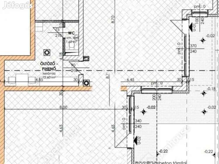 Eladó üzlethelyiség Székesfehérváron 149 nm-es funkcionális bolttal