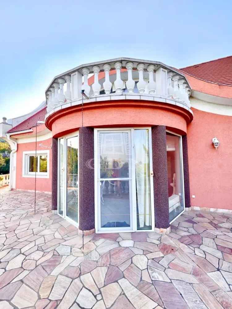Balatoni Panorámás Ház Eladó 5 Szoba 4 Fürdőszoba