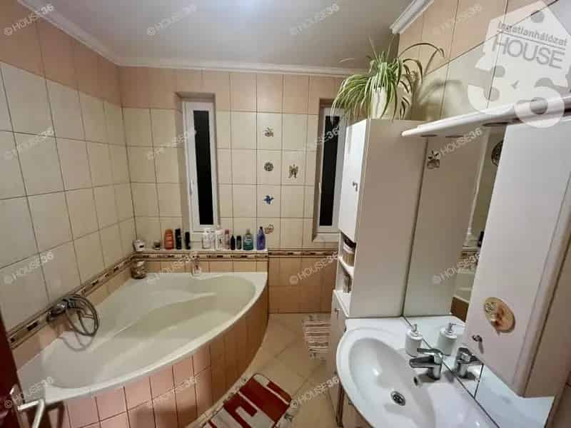 Kiskunfélegyháza Bankfalva 98m2 3szoba+nappali családi ház