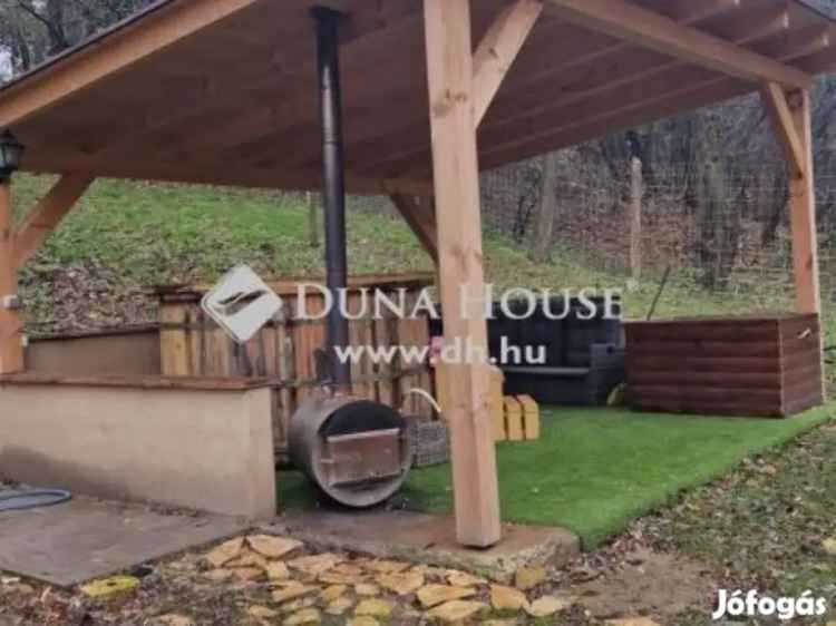 Bakonyszentlászló Vendégház 10-12 fő részére - Jakuzzi Medence Kandalló