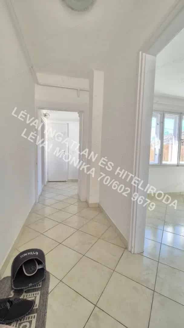 75m2-es házrész eladó Békéscsabán