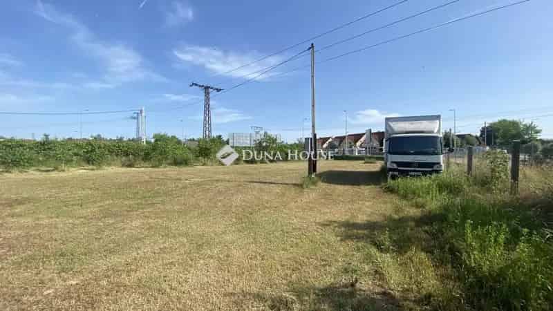 Győr Tatai út 4576m2-es Belterületi Telekcsoport Eladó